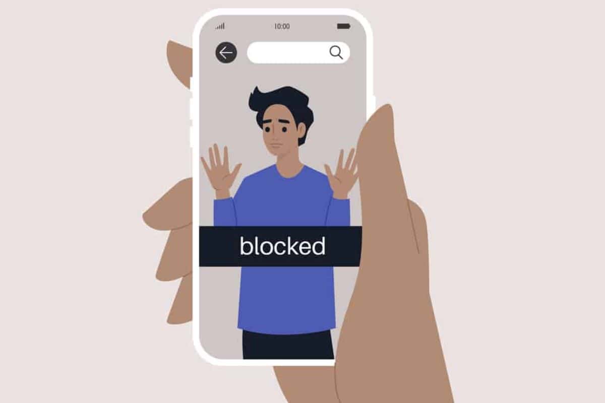 Regulating social media? A new bill introduced in Tennessee hopes to treat social media like common carriers.